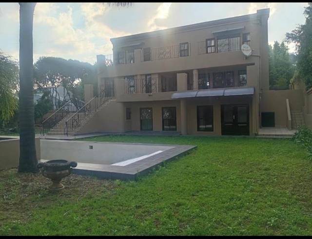6 BEDROOM PROPERTY TO RENT IN KYALAMI ESTATE